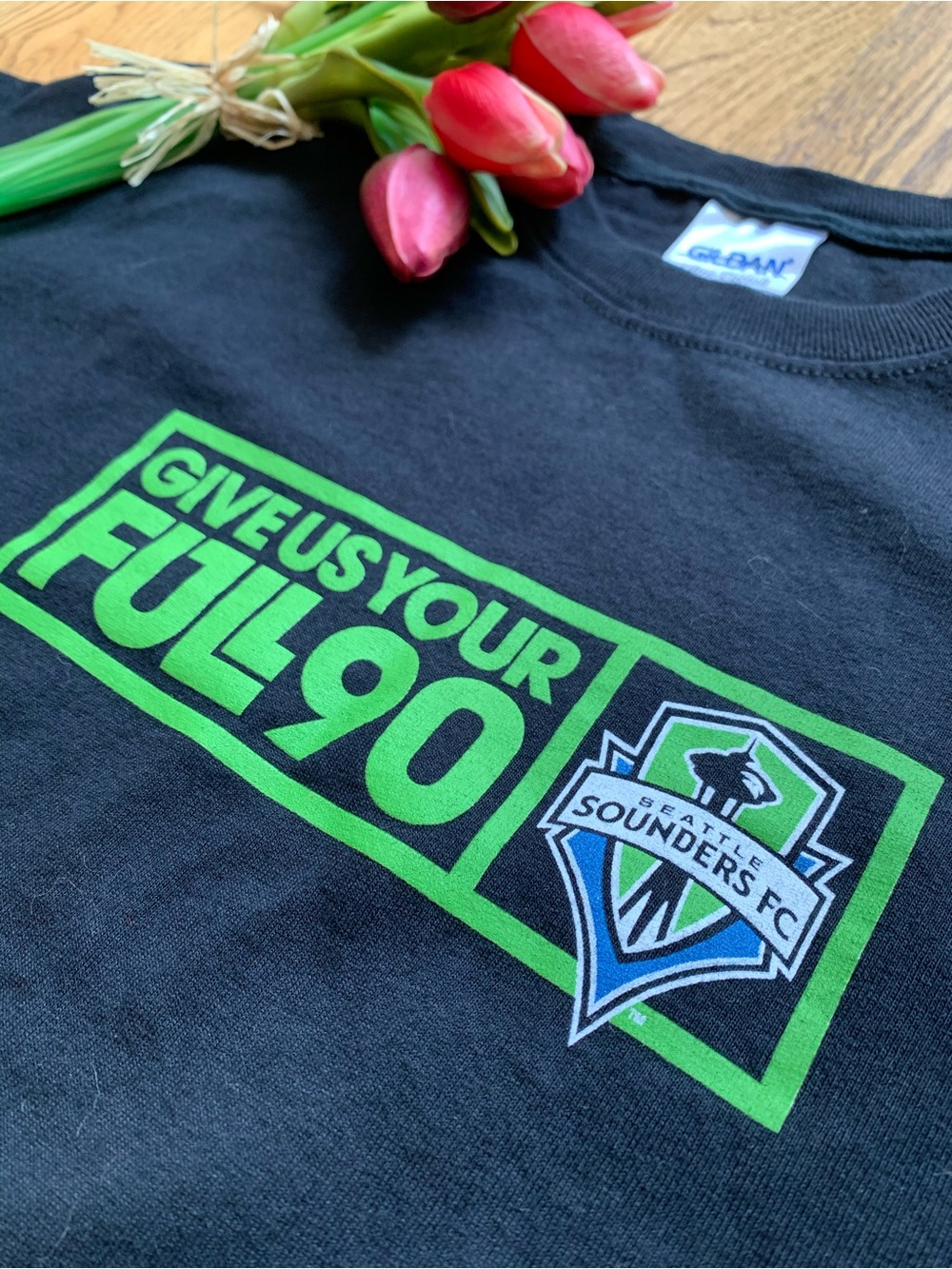 Seattle Sounders T-shirt Medium